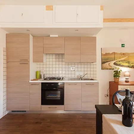 Almes Apartmán Řím