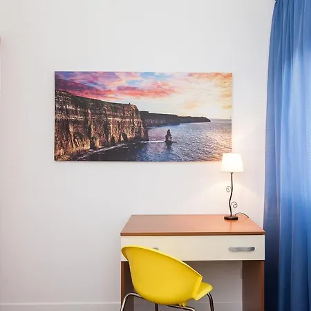 Almes Apartment *